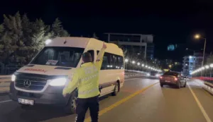 Tekirdağ Çorlu’da alkollü kadın sürücünün kullandığı otomobil, karşı yönden gelen