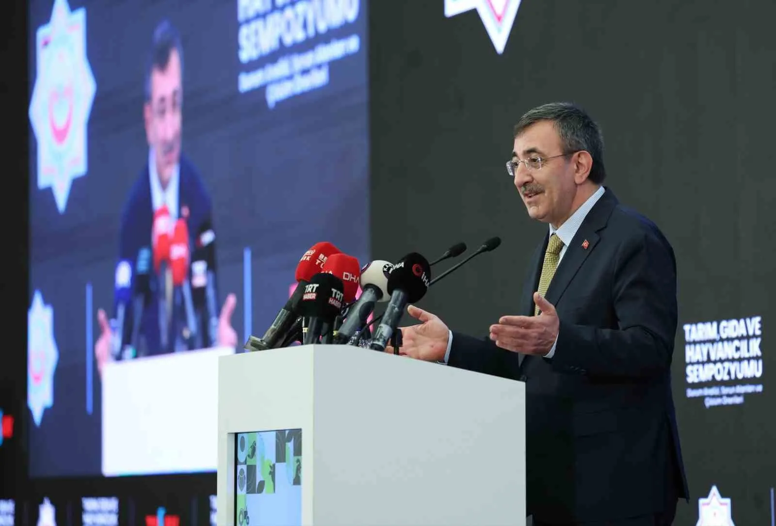 Cumhurbaşkanı Yardımcısı Cevdet Yılmaz, “2026 Merkezi Yönetim Bütçe Kanun Teklifimizde,