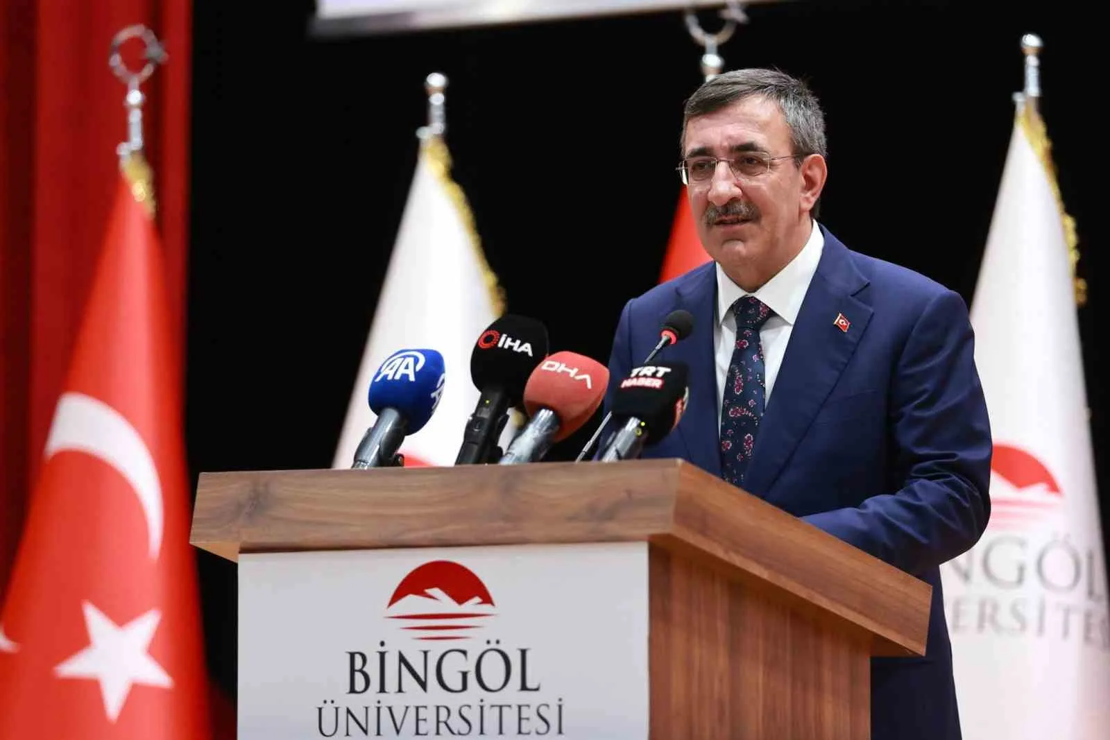 Sumud Filosunun çabalarını yürekten selamladığını belirten Cumhurbaşkanı Yardımcısı Cevdet Yılmaz,