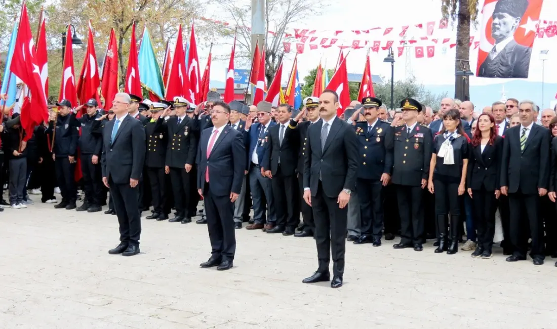 Türkiye Cumhuriyeti’nin kuruluşunun 102. yıldönümü, Mudanya’da coşkuyla kutlandı. Cumhuriyet kutlamaları,