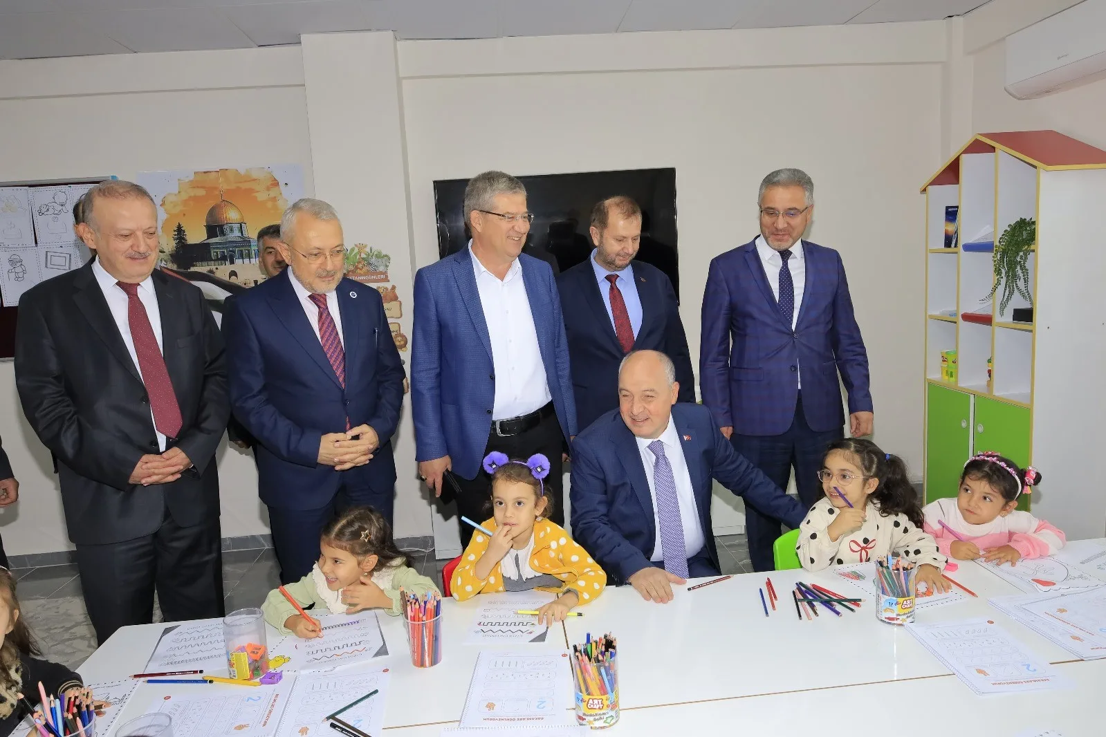 Denizli’nin Merkezefendi ilçesinde hayırsever desteğiyle tamamlanan Muhammet Sururi Başer 4-6