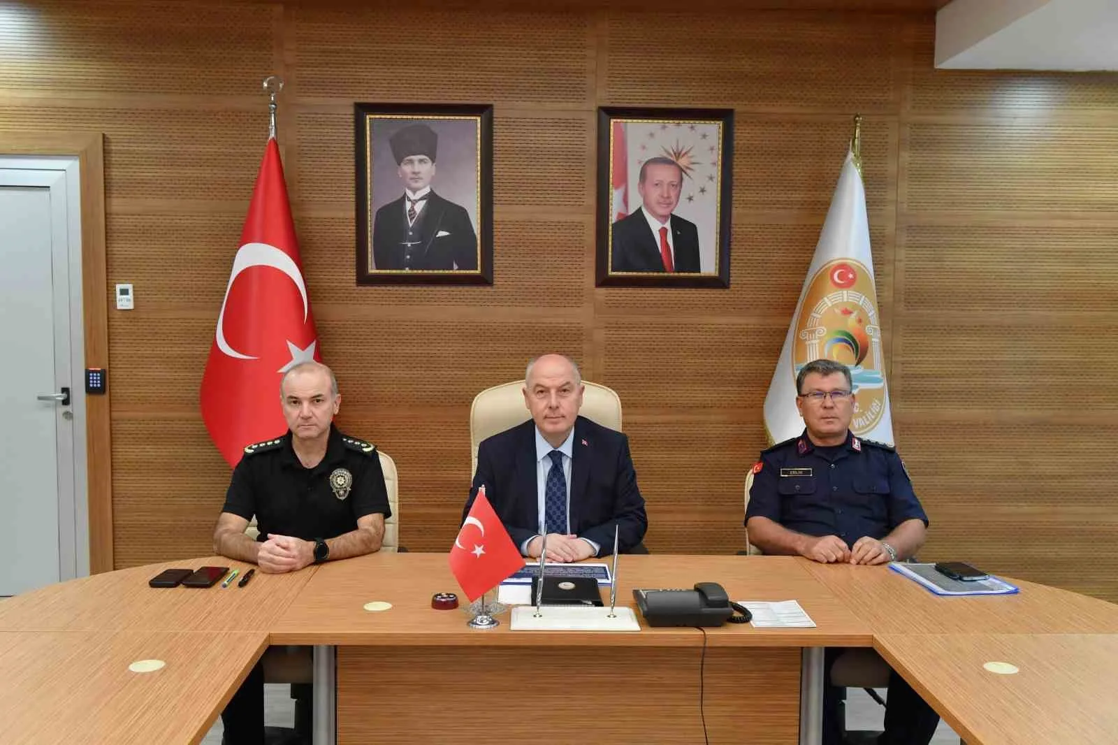 Denizli’nin Eylül ayı asayiş verilerini açıklayan Vali Ömer Faruk Coşkun,