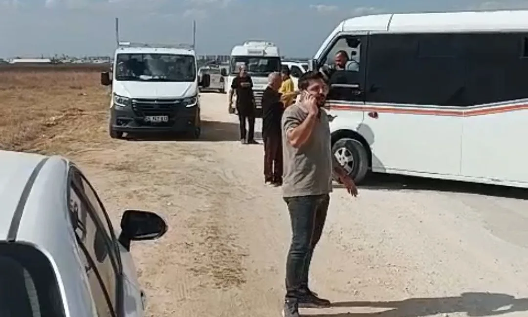 Adana’da TOKİ tarafından yaptırılan konutlara kısa sürede yerleşen depremzedeler, belediye