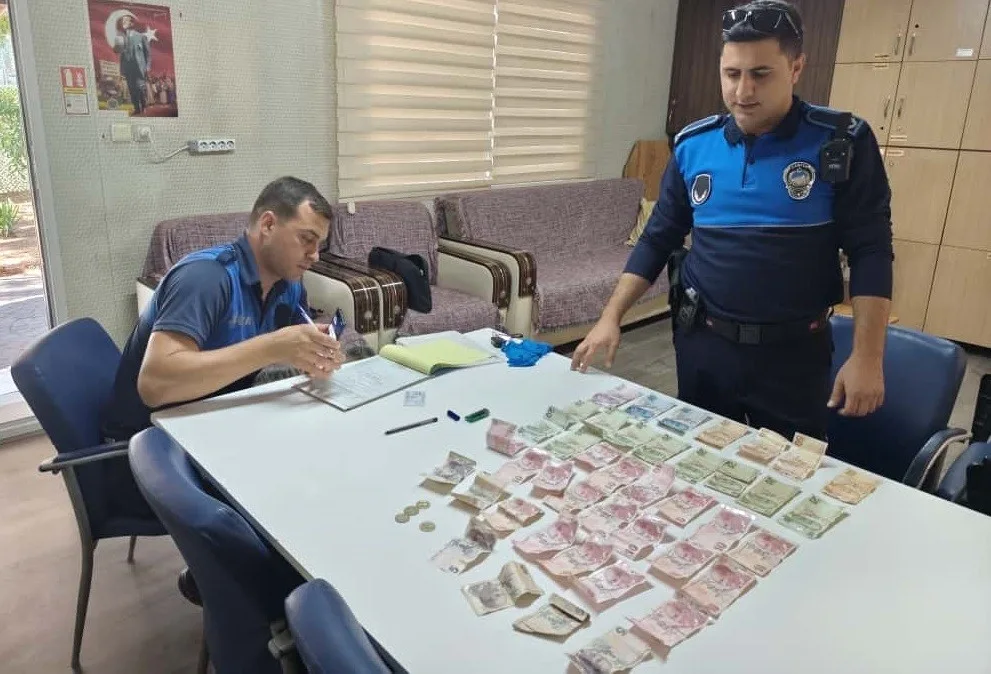 Mersin’de 32 yaşındaki kadın, esnaf ve kahvehaneleri dolaşarak para toplarken