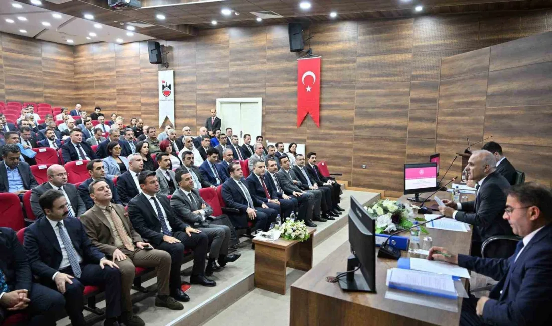 Diyarbakır Valisi Murat Zorluoğlu, il genelinde yürütülen 625 projenin toplam