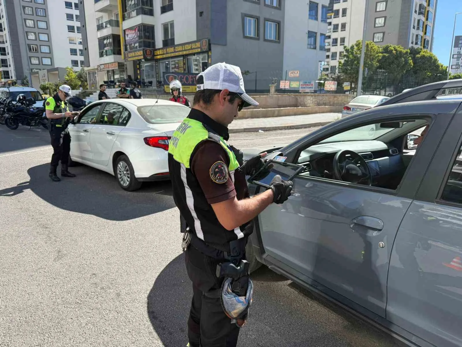 Diyarbakır Emniyet Müdürlüğü Çocuk Şube Müdürlüğü koordinesinde ’çocuk ve gençlerin