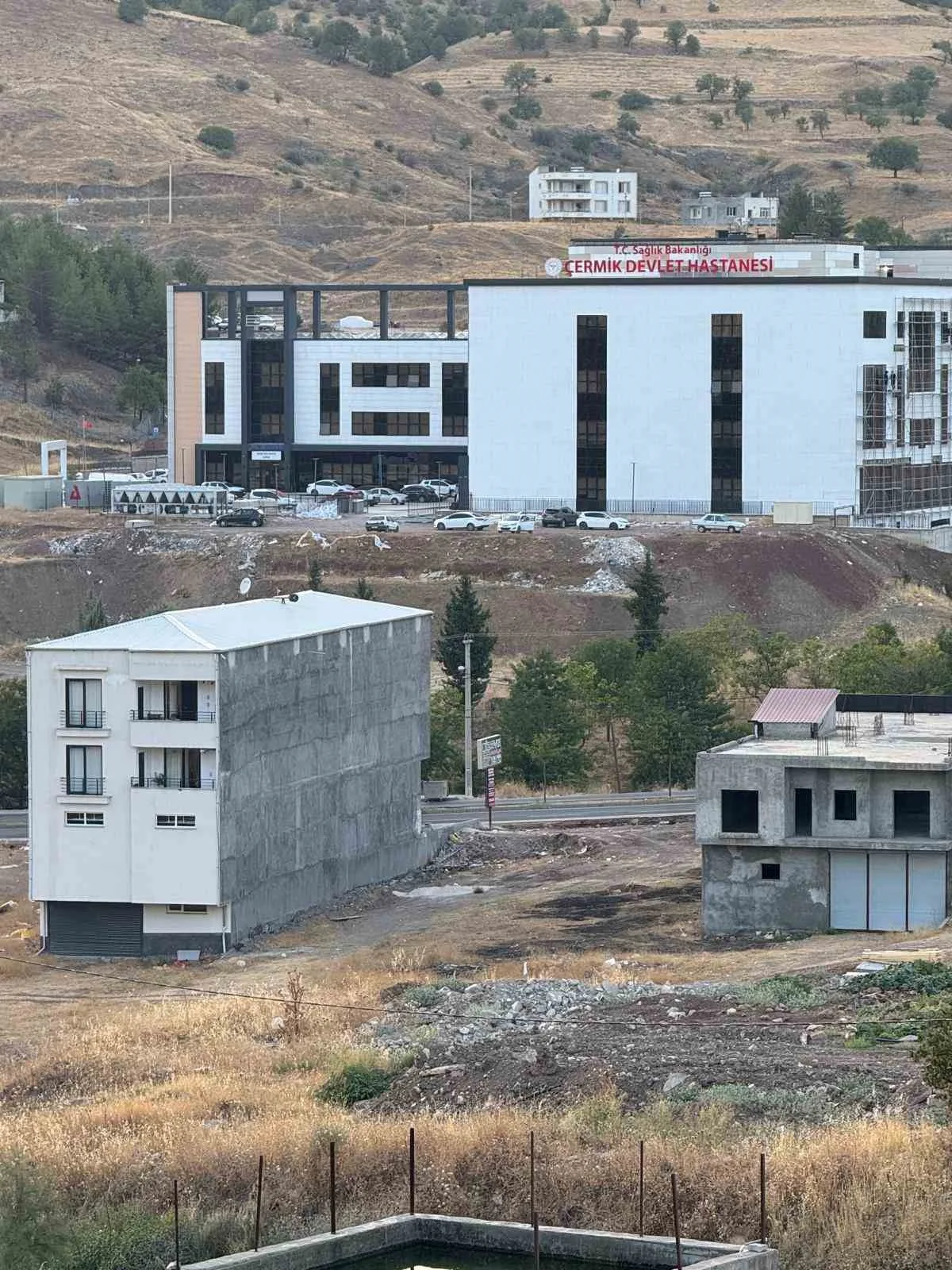 Diyarbakır’ın Çermik ilçesinde düğünde iki grup arasında çıkan silahlı kavgada