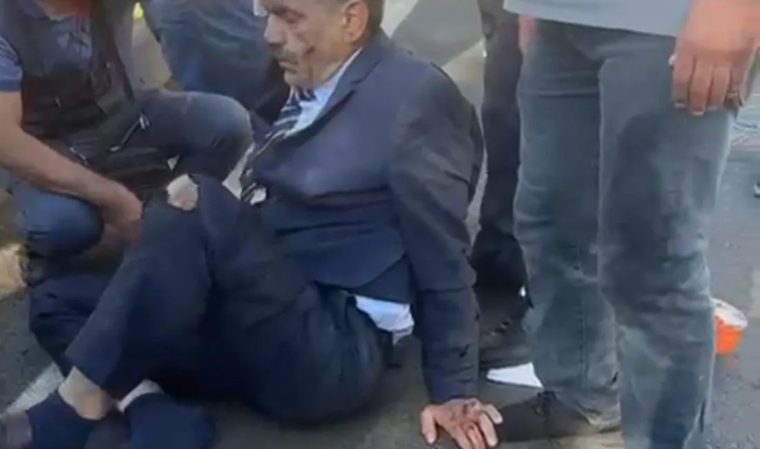 Diyarbakır’ın Yenişehir ilçesinde yolun karşısına geçmeye çalışan yaya, minibüsün çarpması