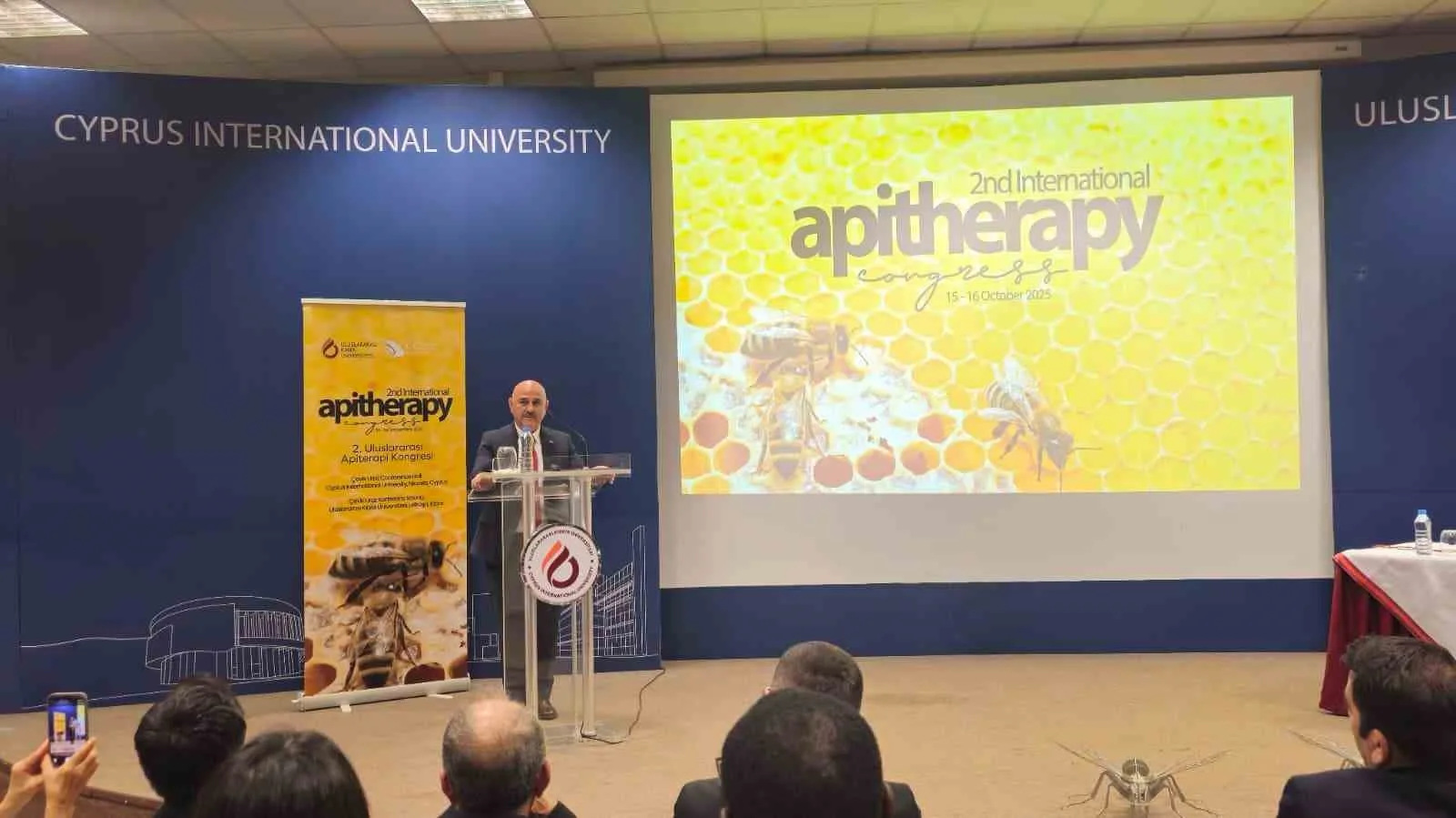 Düzce Üniversitesi Arıcılık Araştırma Geliştirme ve Uygulama Merkezi (DAGEM) ve