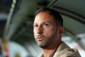 Fenerbahçe Teknik Direktörü Domenico Tedesco, son oynadıkları Samsunspor maçı 11’ine