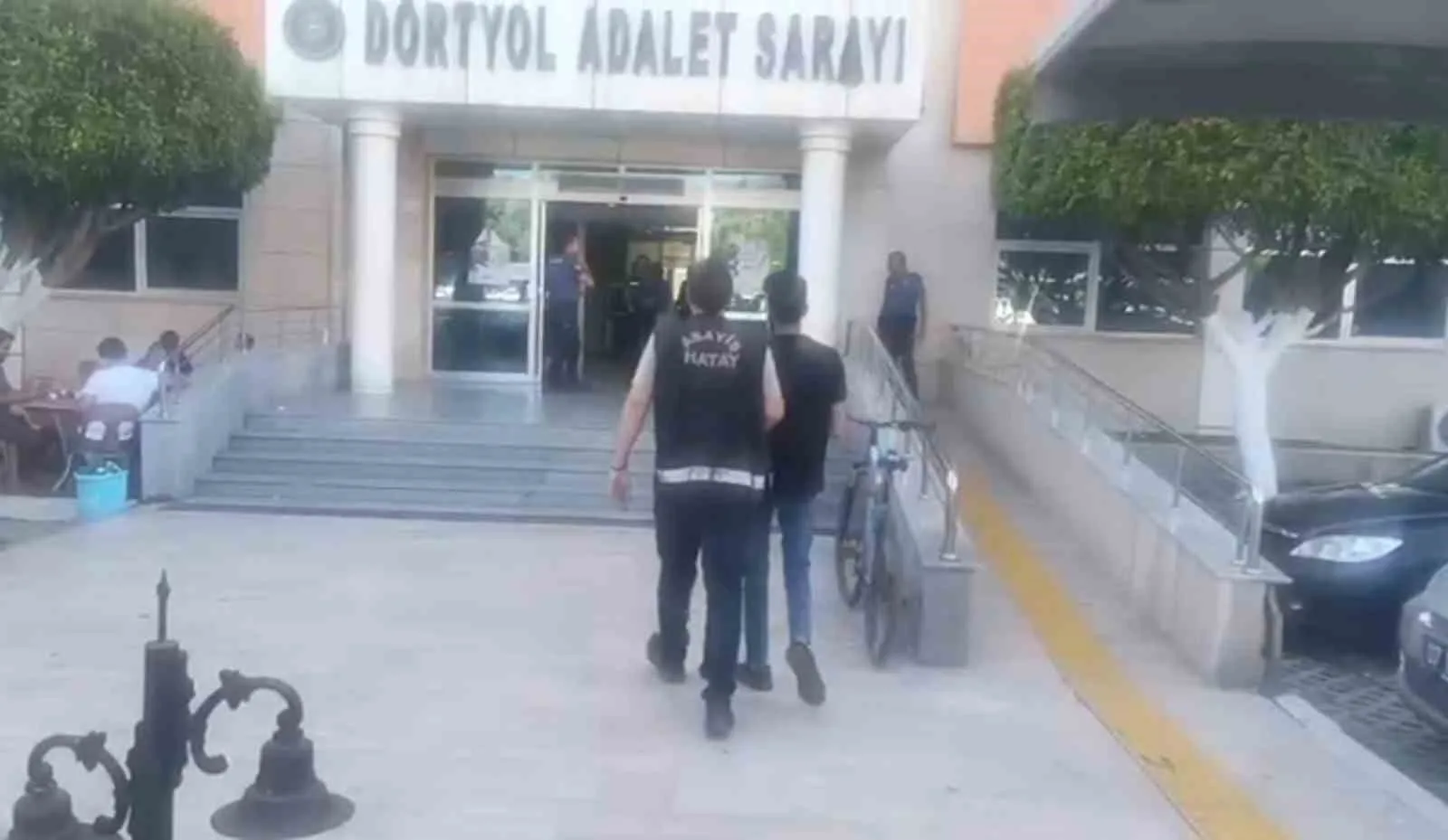 Hatay’ın Dörtyol ilçesinde işlediği çeşitli suçlar nedeniyle adli makamlarca haklında