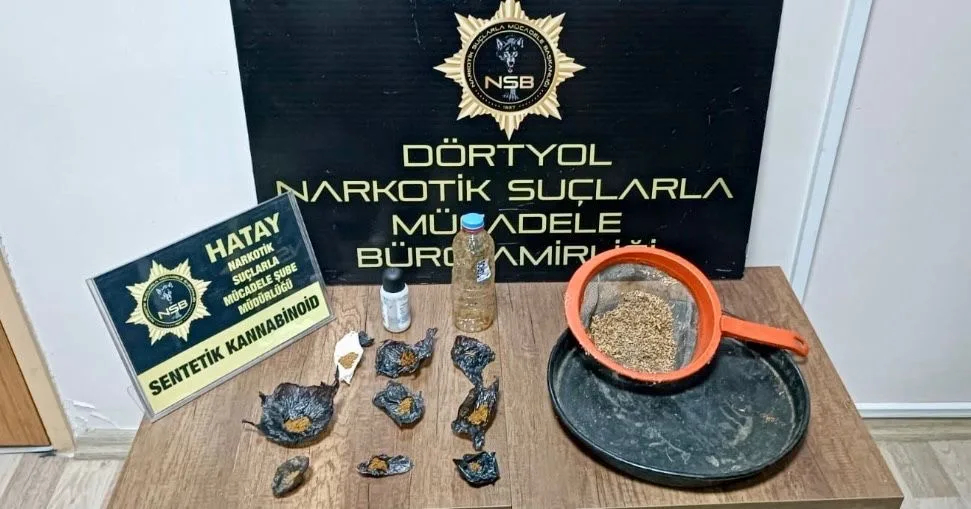 Hatay’ın Dörtyol ilçesinde polis ekiplerince düzenlenen operasyonda uyuşturucu madde ticareti