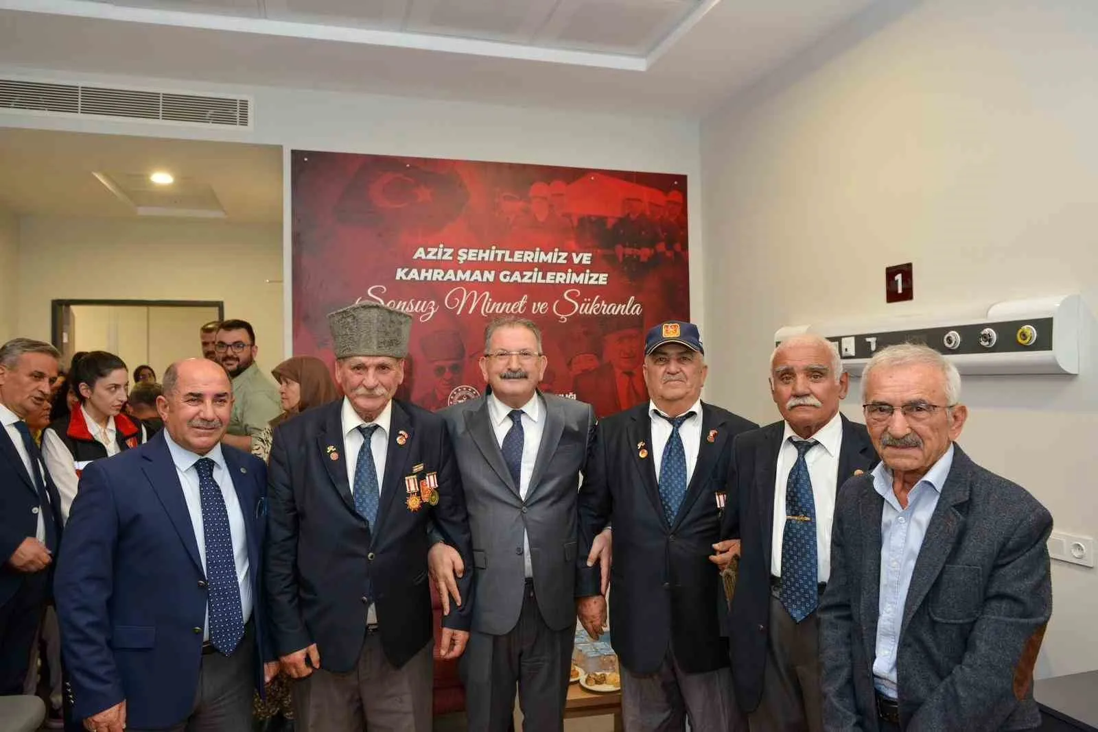 Döşemealtı Devlet Hastanesi, şehit yakınları gaziler için Türkiye’de bir ilke