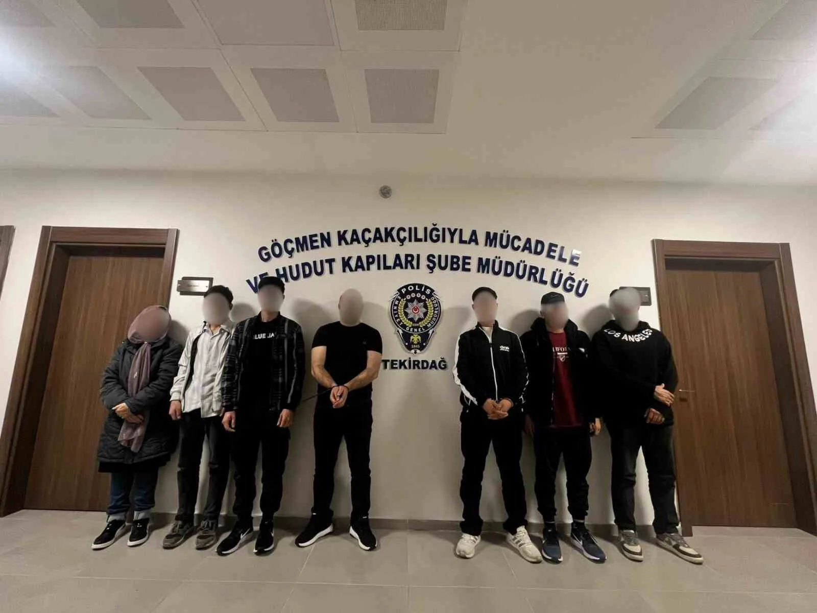 Tekirdağ İl Emniyet Müdürlüğü ekipleri tarafından düzenlenen operasyonda, düğün arabası