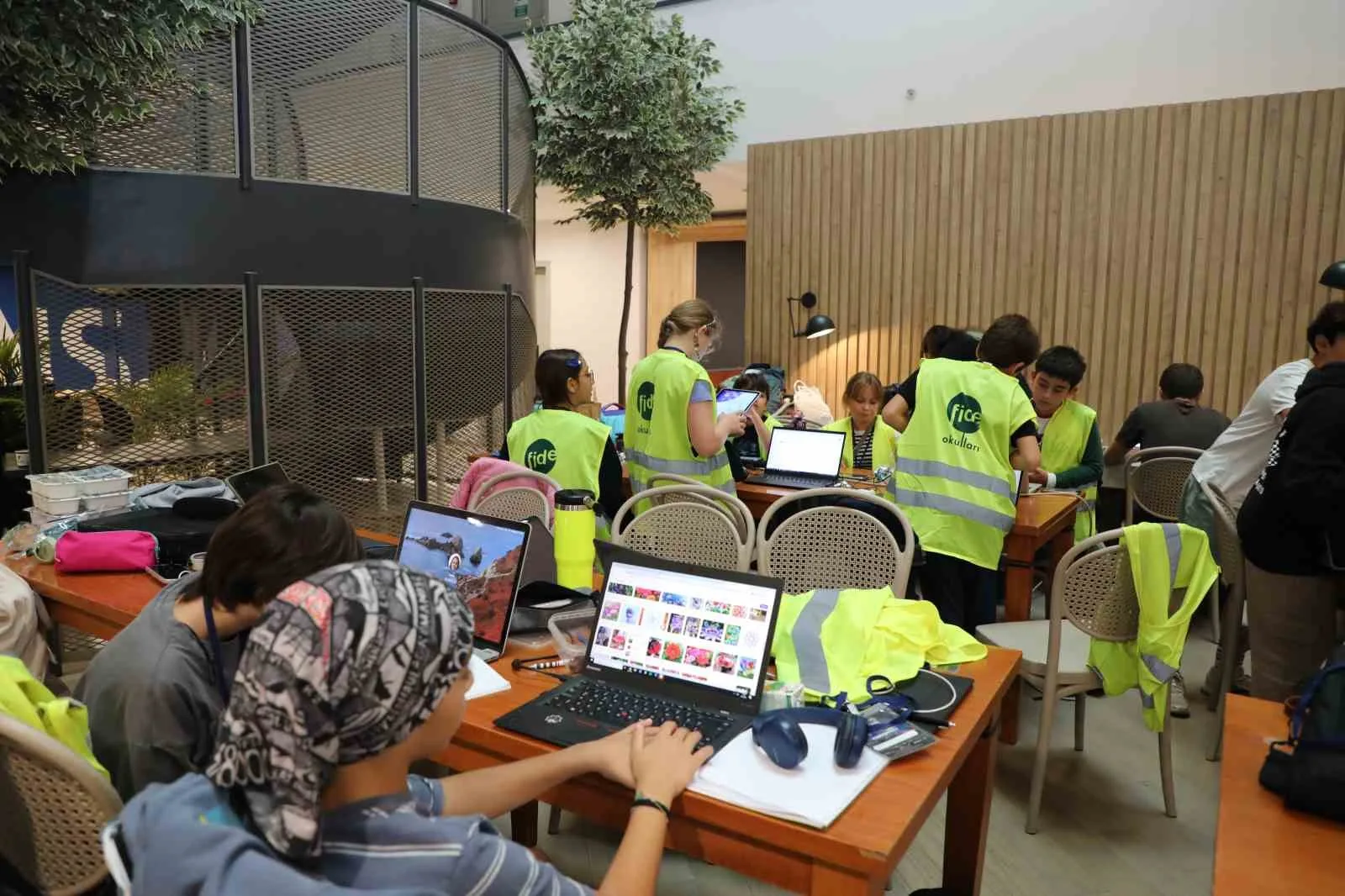 Dünyanın en büyük hackathonu olan NASA Space Apps Challange (NASA