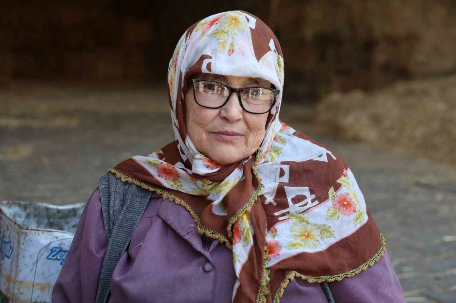 Aydın’ın Köşk ilçesinde yaşayan 74 yaşındaki Dursun Kahraman, çalışmayı çok