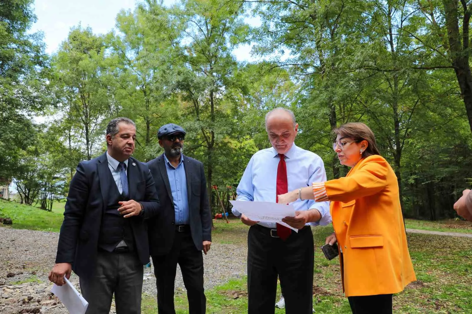 Düzce Belediye Başkanı Dr. Faruk Özlü, Aydınpınar Şelaleleri Tabiat Parkı