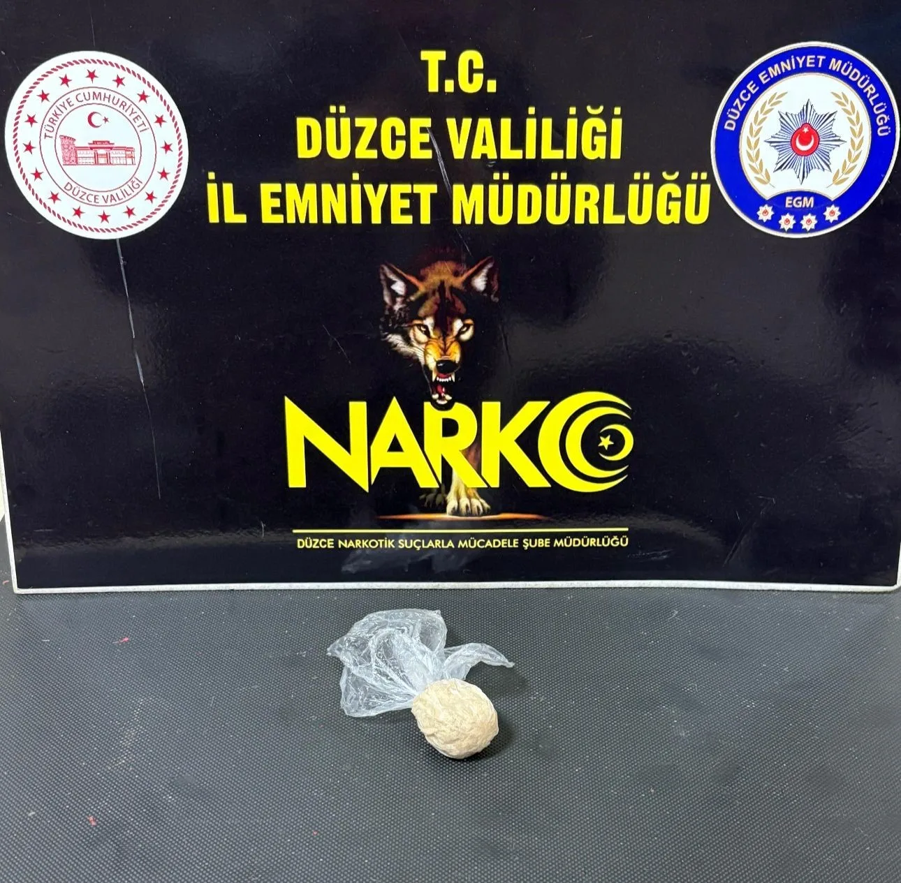 DÜZCE(İHA) – Düzce’de yapılan operasyonda 2 kilogram 600 gram bonzai