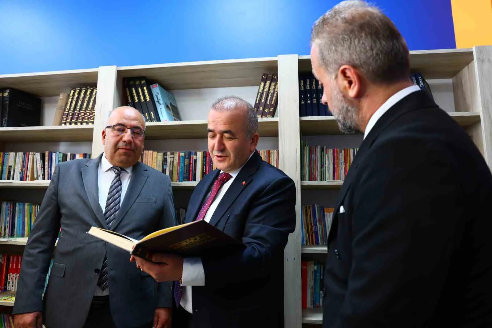 Elazığ Dumlupınar İlkokulu’nda öğrencilerin okuma alışkanlıklarını geliştirmek amacıyla yeni bir