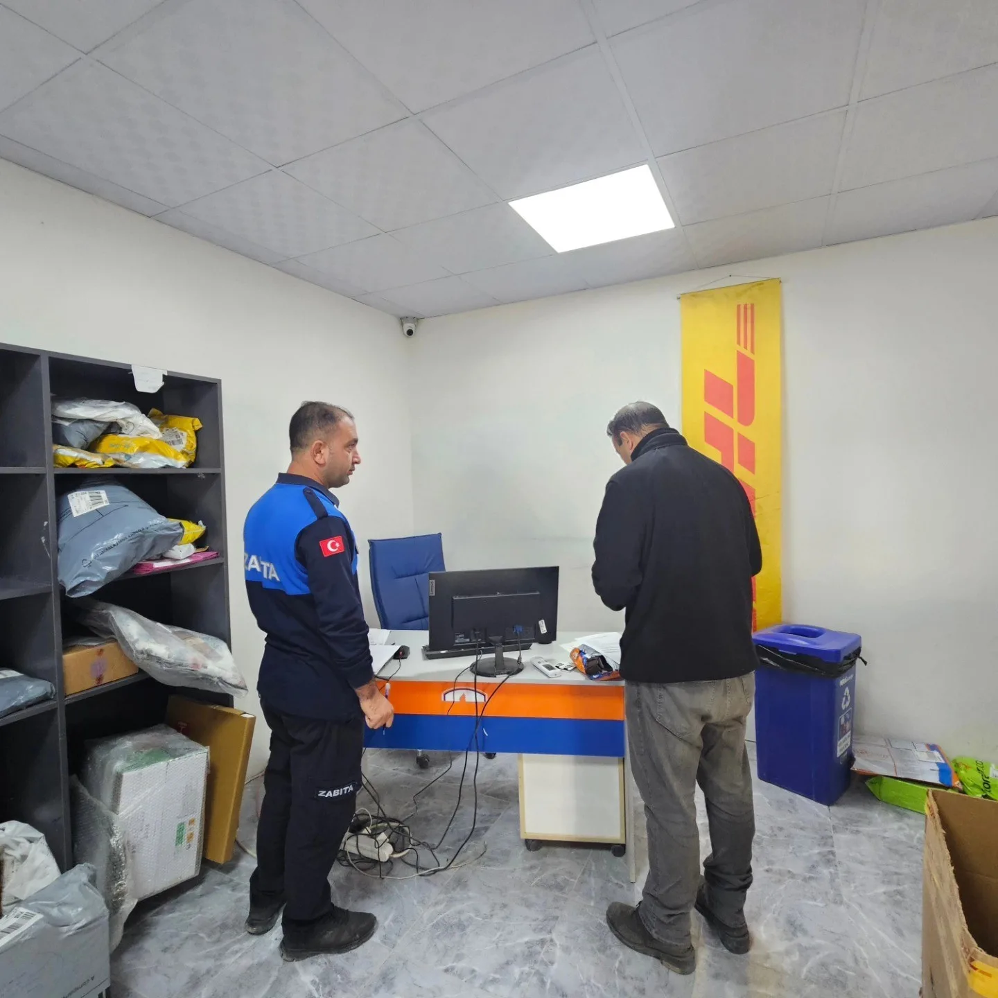 Elazığ’ın Akçakiraz Beldesinde zabıta ekipleri tarafından faaliyet gösteren iş yerlerinde