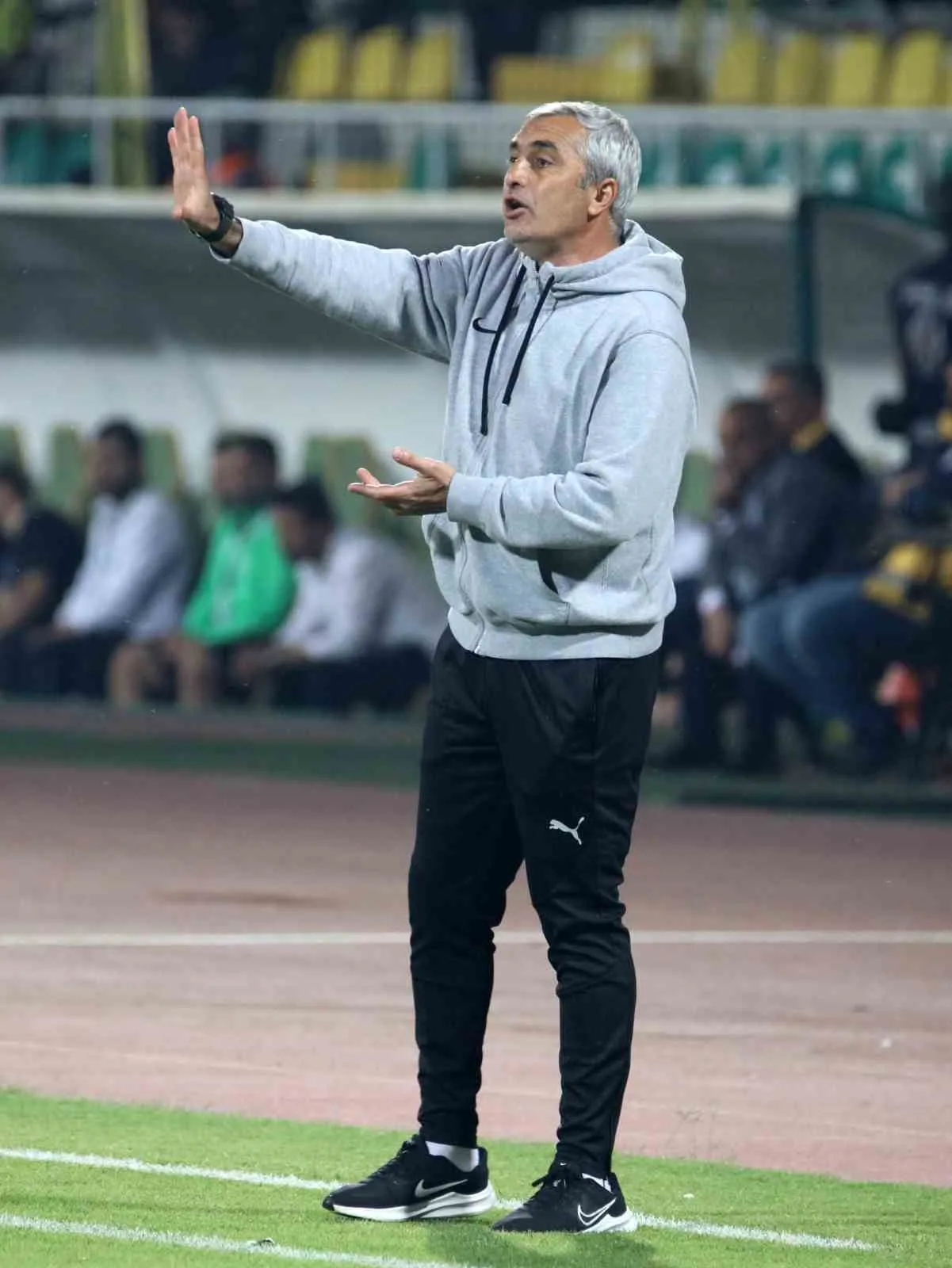 Elazığspor, Fırat Gül’le yolların ayrılması sonrası göreve gelen Teknik Direktör
