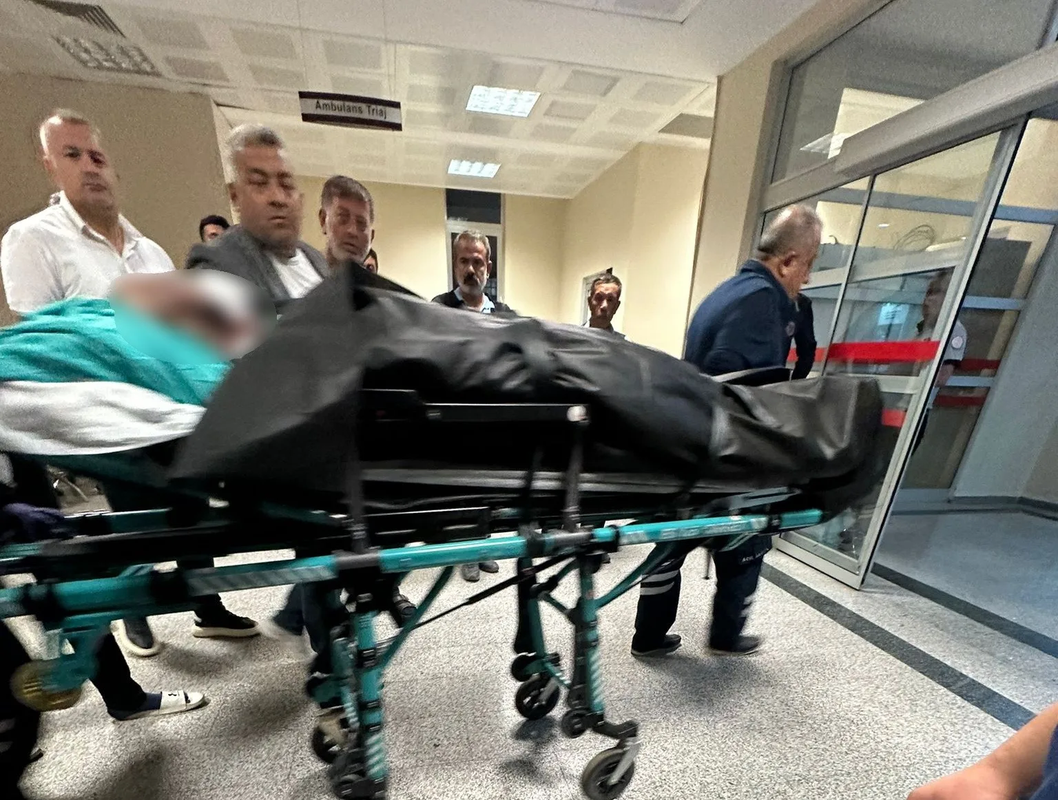 Adıyaman’da inşaatta beton döküm esnasında elektrik akımına kapılan işçi ağır