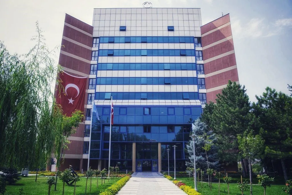 Anadolu Üniversitesi Açıköğretim Fakültesi, 35 bini aşkın engelli öğrenciye sunduğu