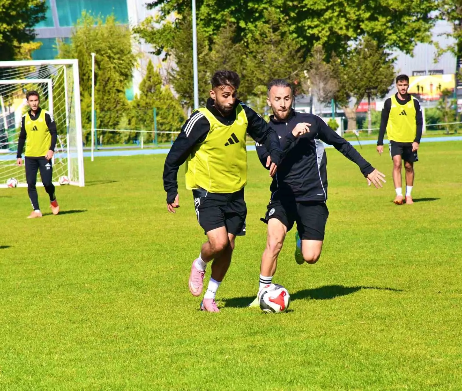 TFF 3. Lig 2. Grup ekiplerinden Erciyes 38 Futbol Kulübü,