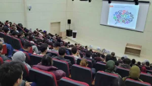 Erzurum Emniyet Müdürlüğü ekipleri, “Gençlik Güvenli Geleceğe “projesi çerçevesinde üniversiteli