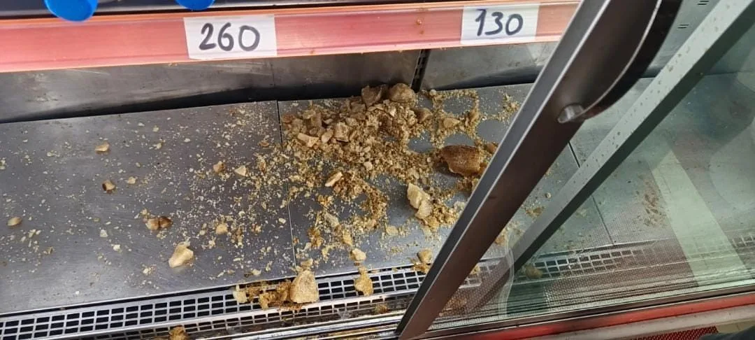 Erzurum’un Gez Mahallesi’nde bulunan Kardeşler Tavuk Dünyası isimli işletmede korku