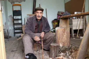 Erzurum’un Oltu ilçesi Şehitler Mahallesi’nde yaşayan evli ve 6 çocuk