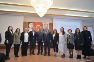 Esenyurt Belediyesi, Muhtarlar Günü dolayısıyla kahvaltı programı düzenledi. Programda Esenyurt
