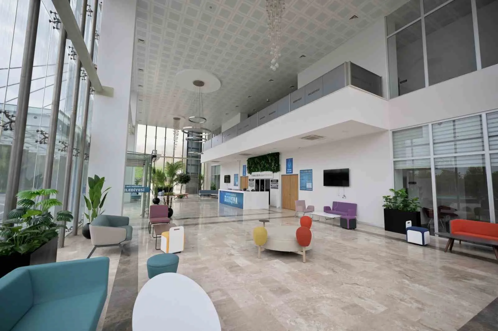 Esenyurt’ta yıllardır atıl durumda kalan Esenyurt Belediyesi Termal Kür ve