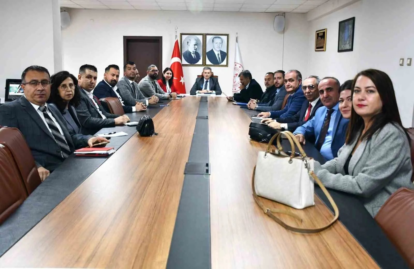 Eskişehir Geleceğin Sesi (ESGES) Sempozyumu öncesinde, sempozyuma katılım sağlayacak 17