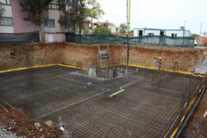 Uşak’ın Eşme ilçesinde sağlık ve eğitim alanında iki yeni yatırımın