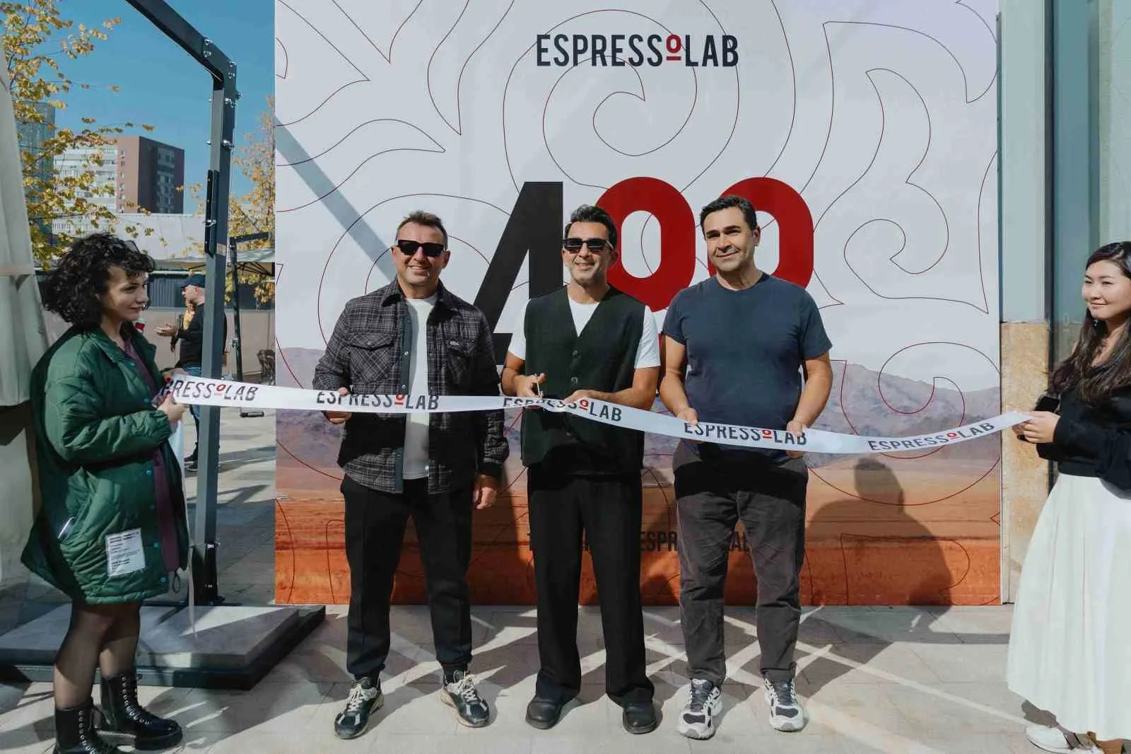 Türkiye’nin yenilikçi kahve zincir şirketlerinden Espressolab, 400’üncü mağazasını Orta Asya’nın