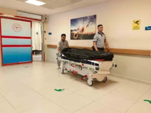 Bursa’da Mısır uyruklu Muhammed Abdelhai, arkadaşları tarafından evinde hareketsiz halde