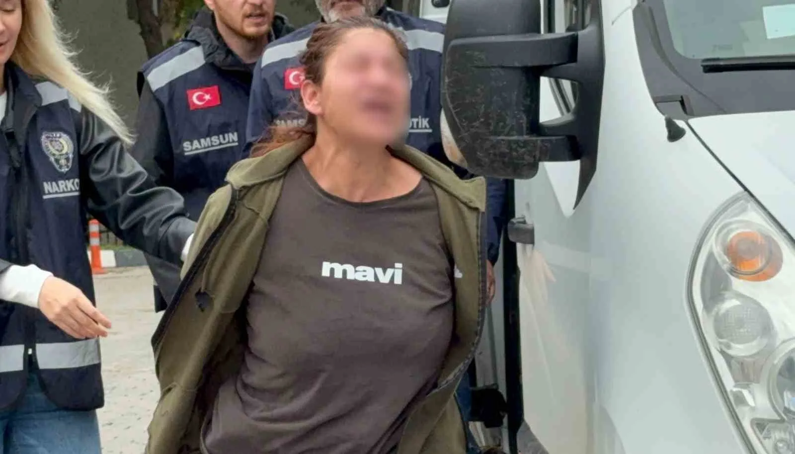 Samsun’da polis tarafından yapılan aramada evinde uyuşturucu madde ele geçirilen