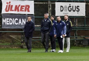 Fenerbahçe, Trendyol Süper Lig 9. haftasında 19 Ekim Pazar günü