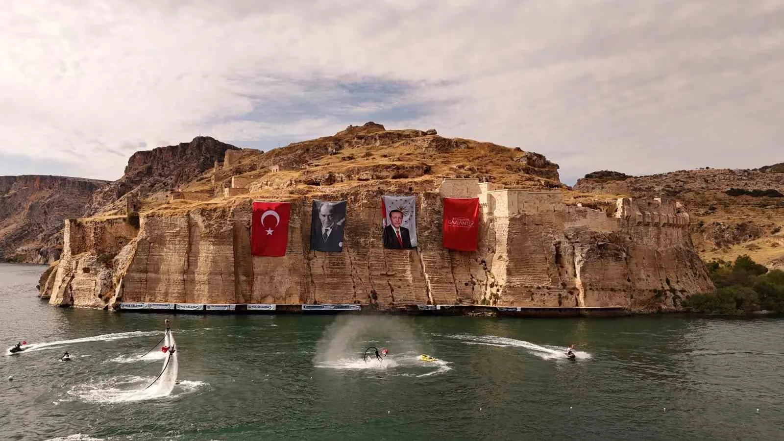 Gaziantep Büyükşehir Belediyesi tarafından düzenlenen Uluslararası 6. Rumkale Su Sporları