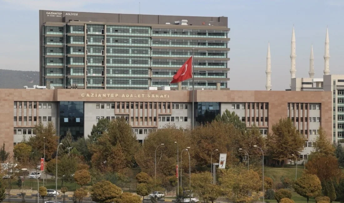 Gaziantep’te bir kişinin 17 bıçak darbesiyle öldürülmesiyle ilgili görülen davada,