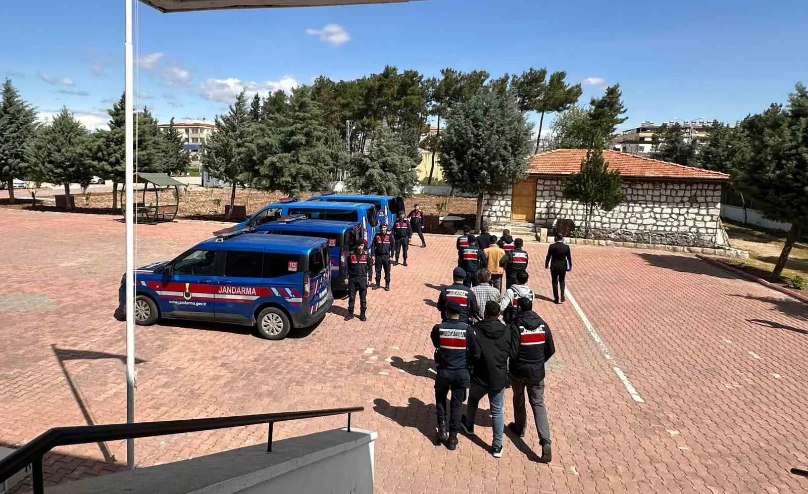 Gaziantep’te arazi anlaşmazlığı nedeniyle 2 kardeş ile dayılarının öldürülmesine ilişkin