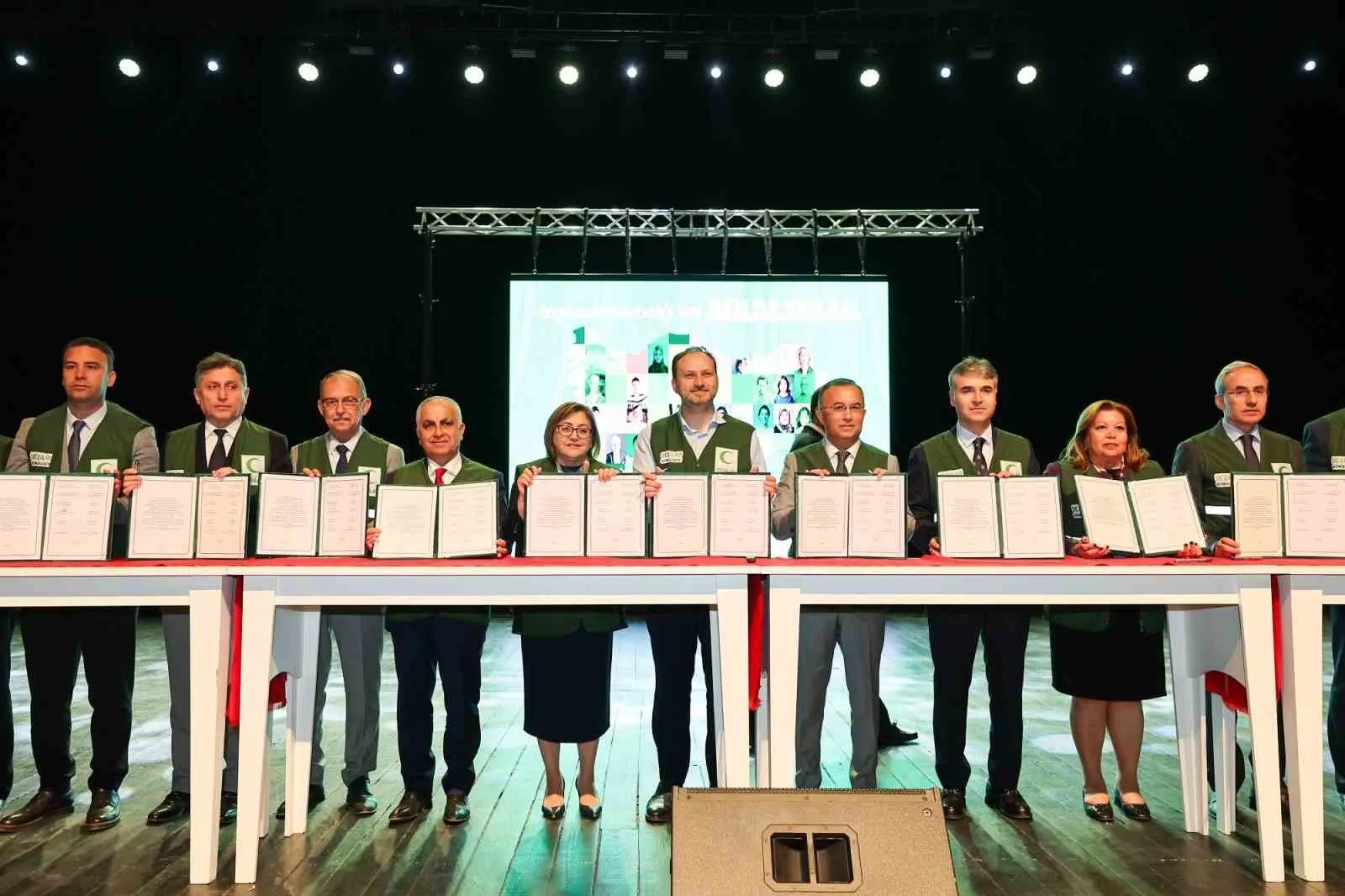 Gaziantep Büyükşehir Belediyesi öncülüğünde kurumlar arası güçlü iş birliğiyle bağımlılıkla