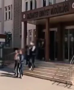 Gaziantep’te yapılan operasyonlarda çeşitli suçlardan aranan 32 şüpheli yakalandı. Gaziantep