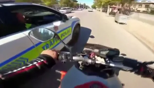 Gaziantep’te plakasını kapatarak, makas atarak ve abartı egzoz kullanarak trafikte