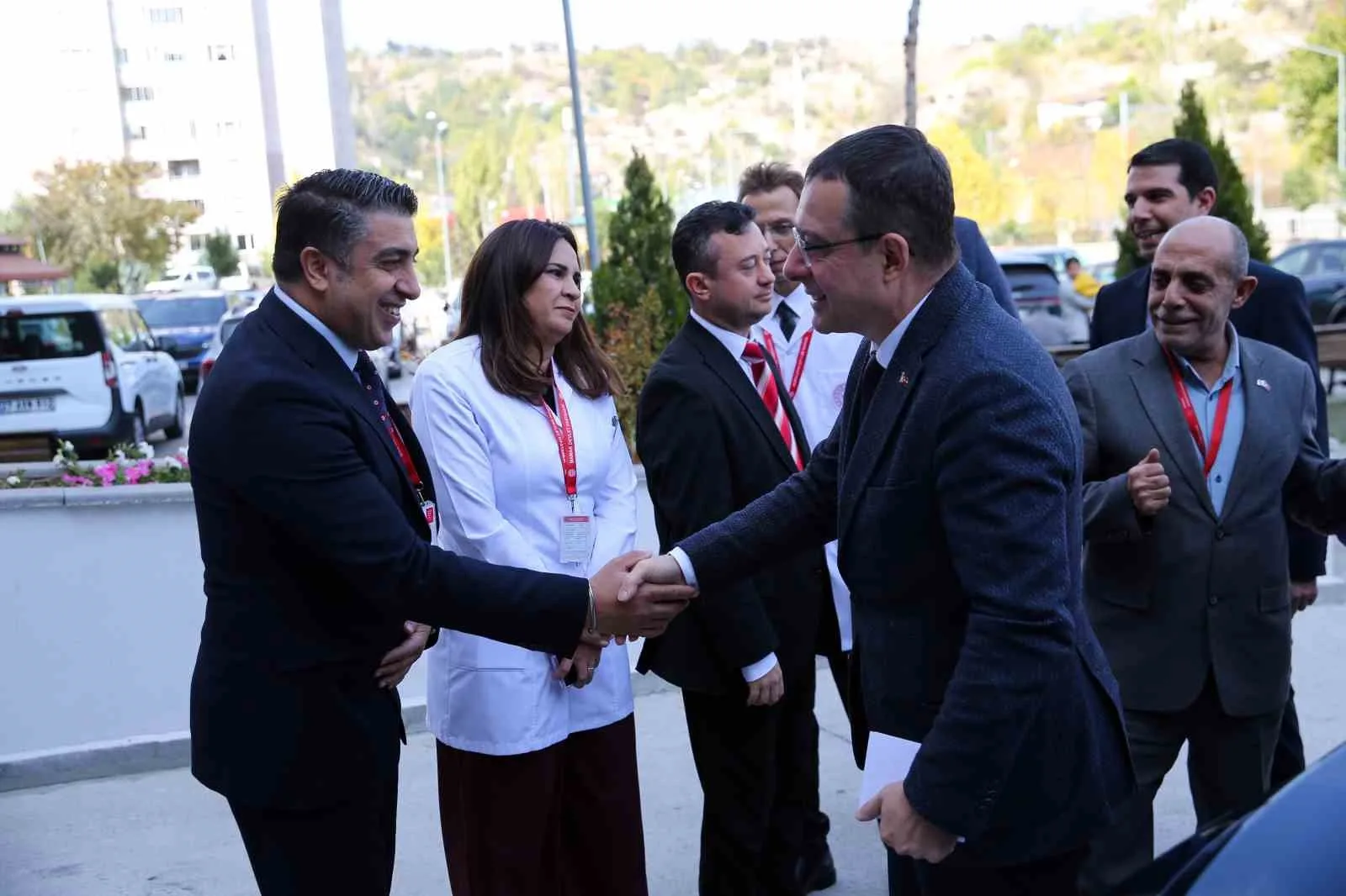 Kamu Hastaneleri Genel Müdürü Dr. Hakan Usta, gebe okullarında ağız