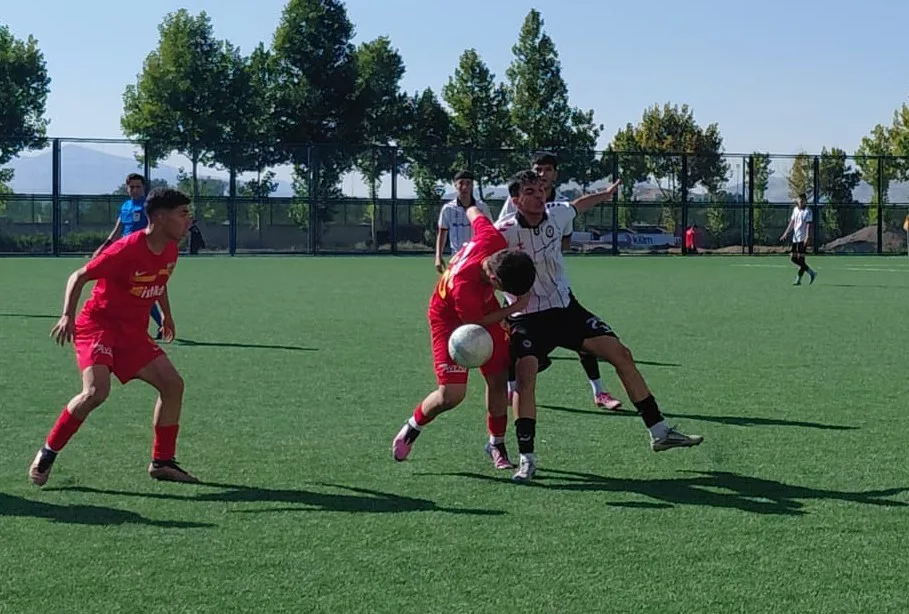 Gelişim Ligi U-17 Kategorisi 8. Grup’ta oynanan ligin 4. hafta