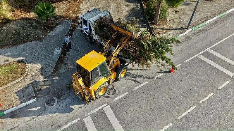 Gemlik Belediyesi, ilçenin dört bir yanında vatandaşların yaşam kalitesini artırmaya