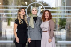 Yaşar Üniversitesi Mimarlık Programı Doktora öğrencisi Nurefşan Sönmez, tarihi yapılarda