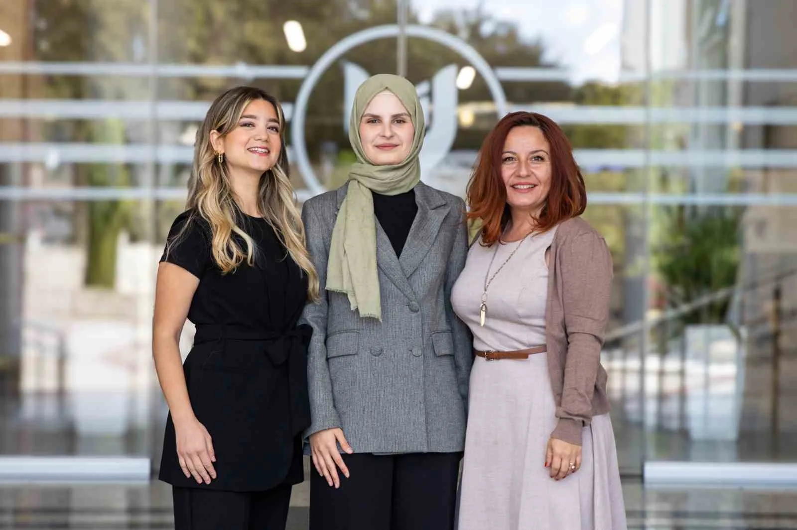 Yaşar Üniversitesi Mimarlık Programı Doktora öğrencisi Nurefşan Sönmez, tarihi yapılarda